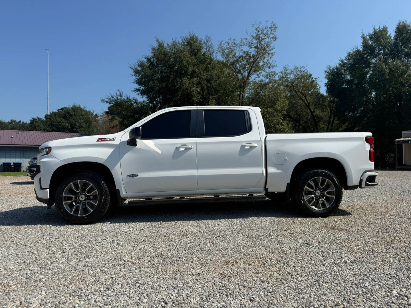 chevrolet silverado 1500 2020 3GCUYEED2LG430079 image